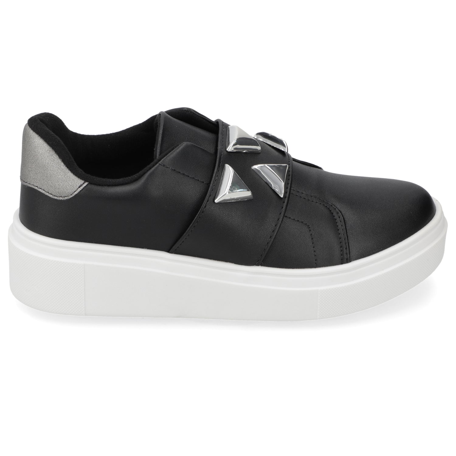 Zapatilla Negra Vizzano