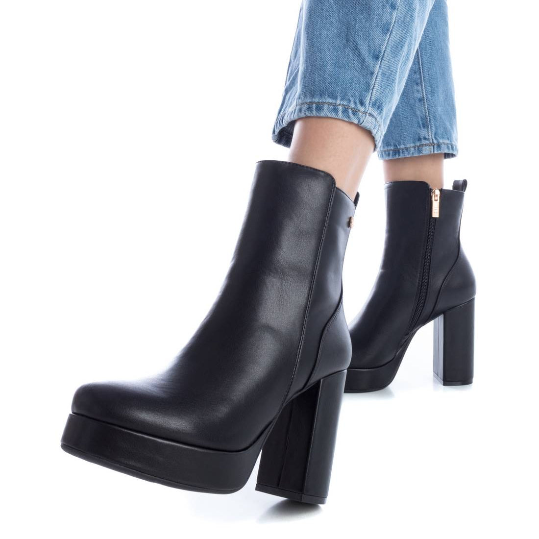 Botin Xti EcoCuero Negro 142178-NEGRO