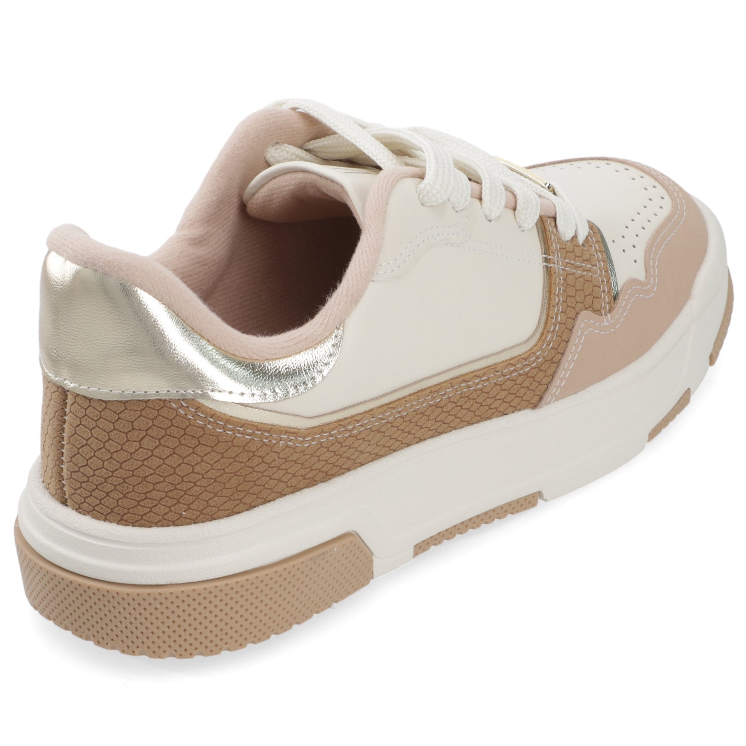 Zapatilla Casual Beige y Nude con Detalles Metalizados Vizzano