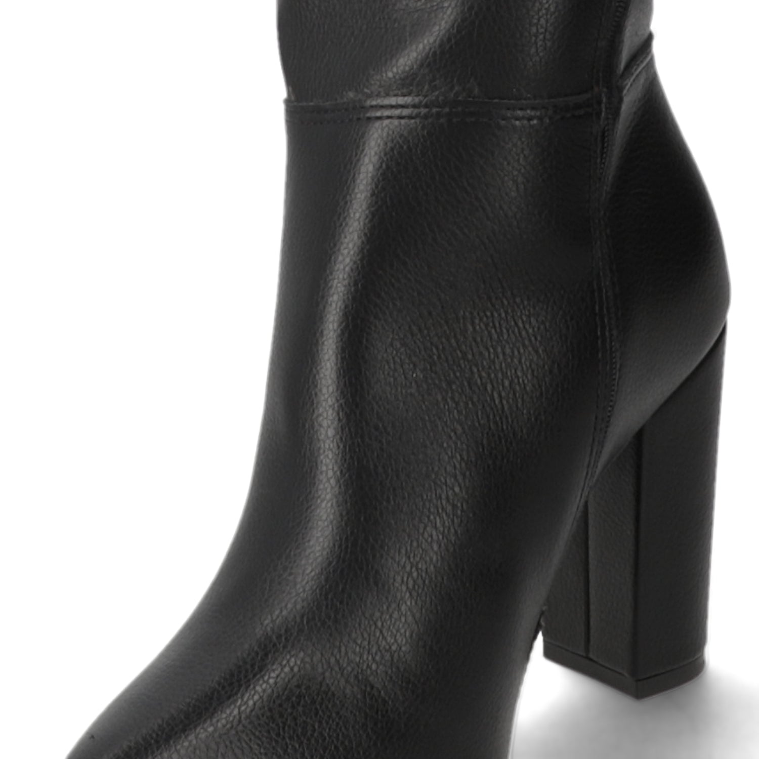 Bota Taco Ancho Negra Vizzano 34 / Negro