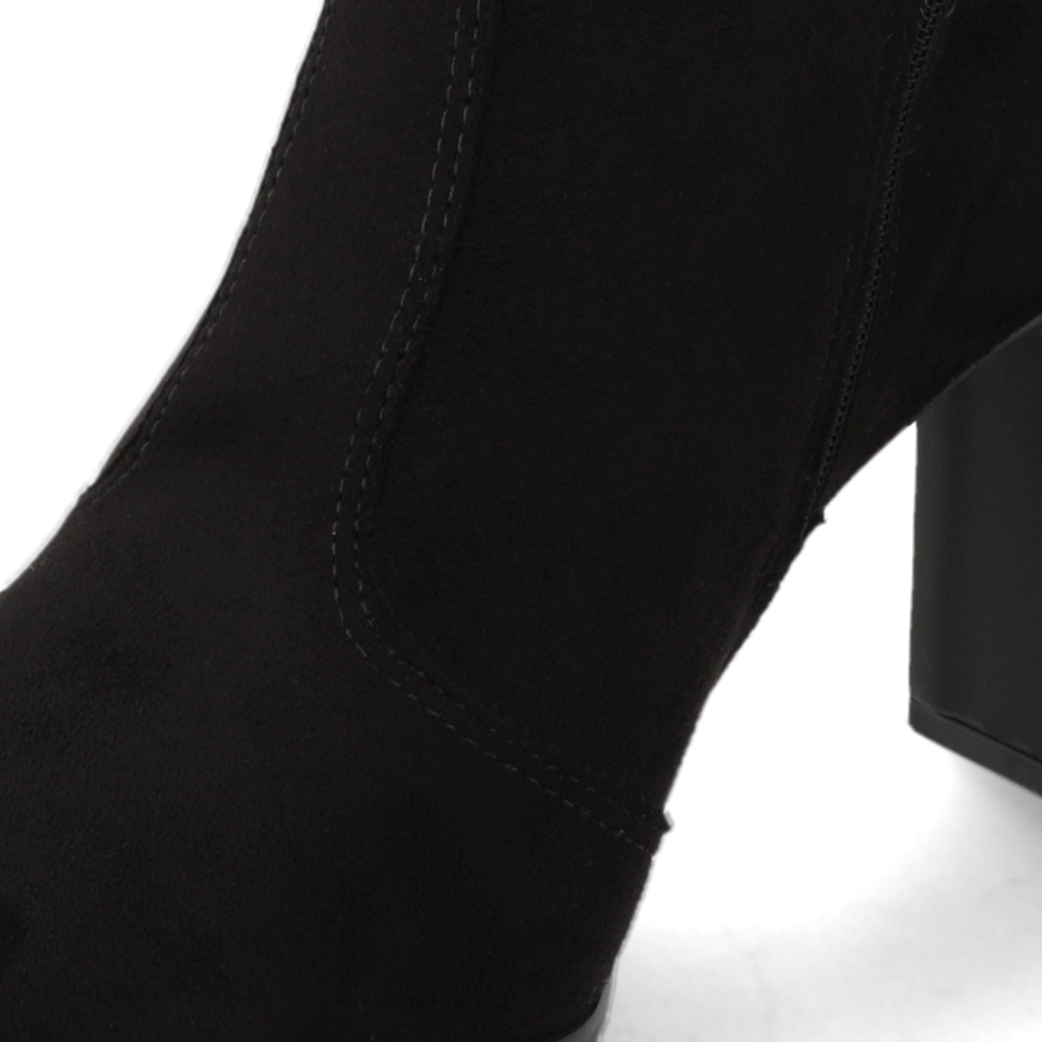 Botin Negro Vizzano 34 / Negro