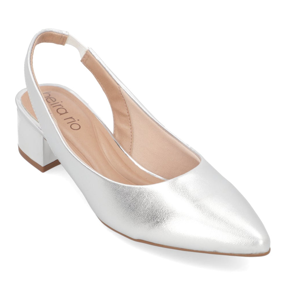 Zapato Taco Ancho Bajo Plateado Beira Rio