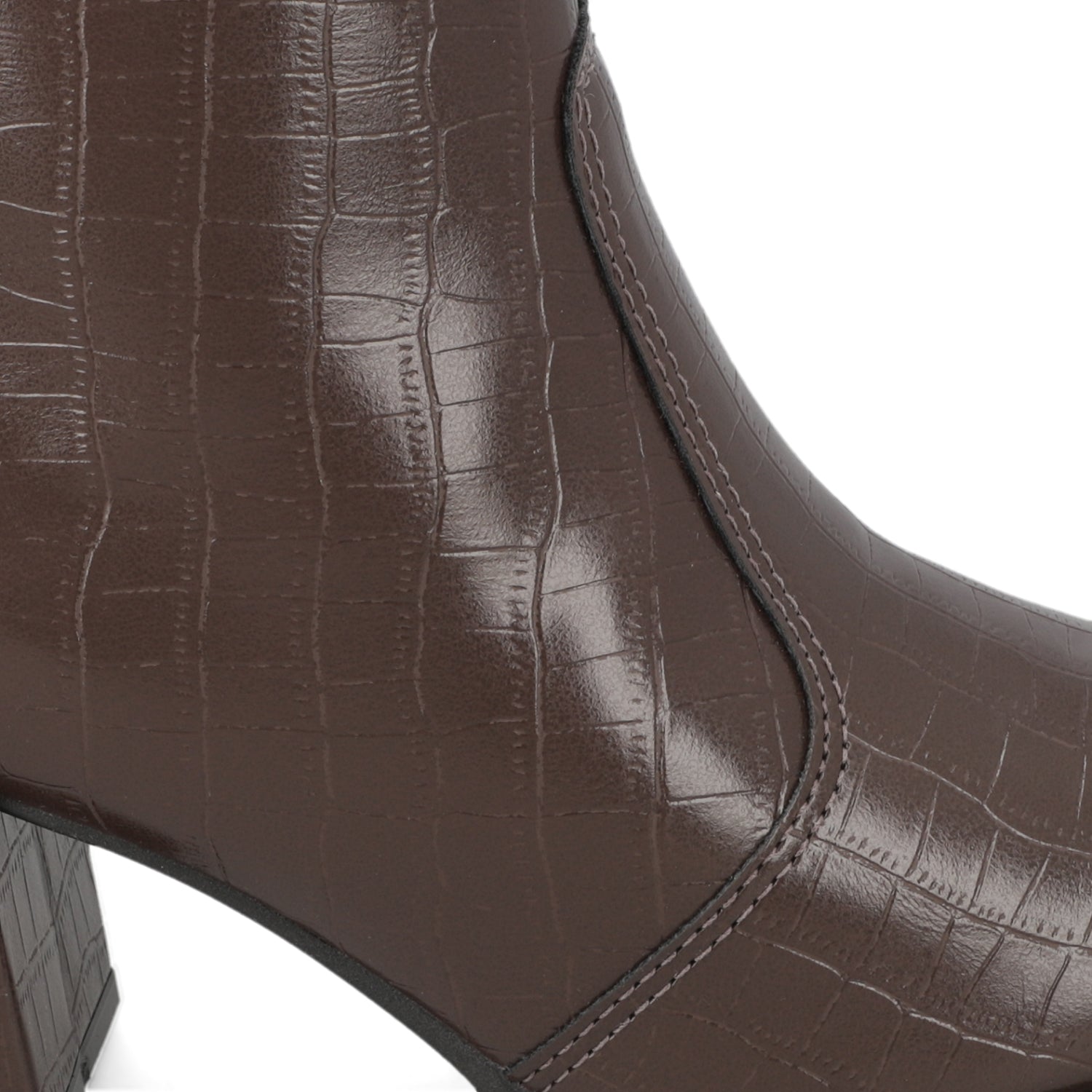 Botin Café Moleca 34 / Café