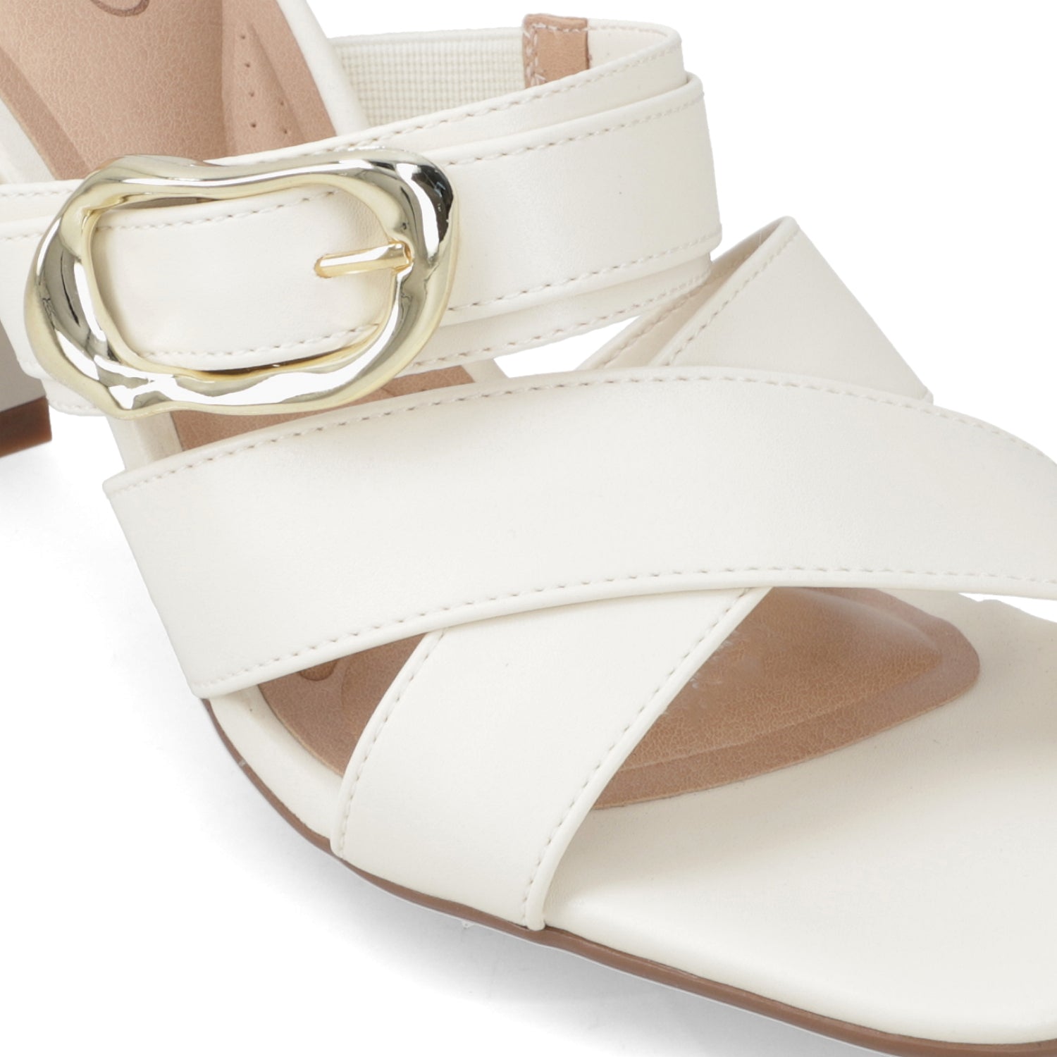 Sandalia Taco Aguja Alto Blanco OFF Beira Rio Ecocuero 34 / Blanco OFF