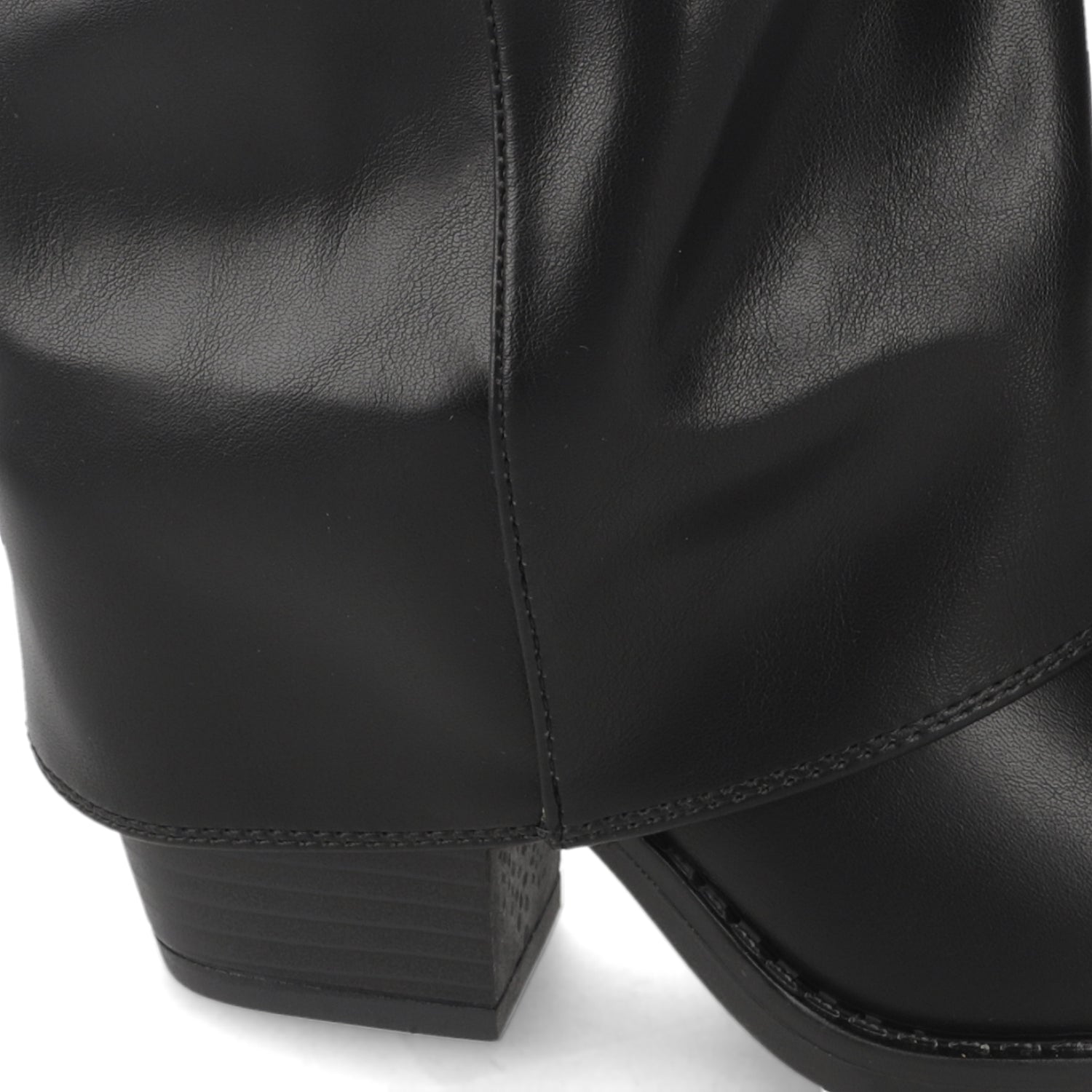 Bota Negra New Walk