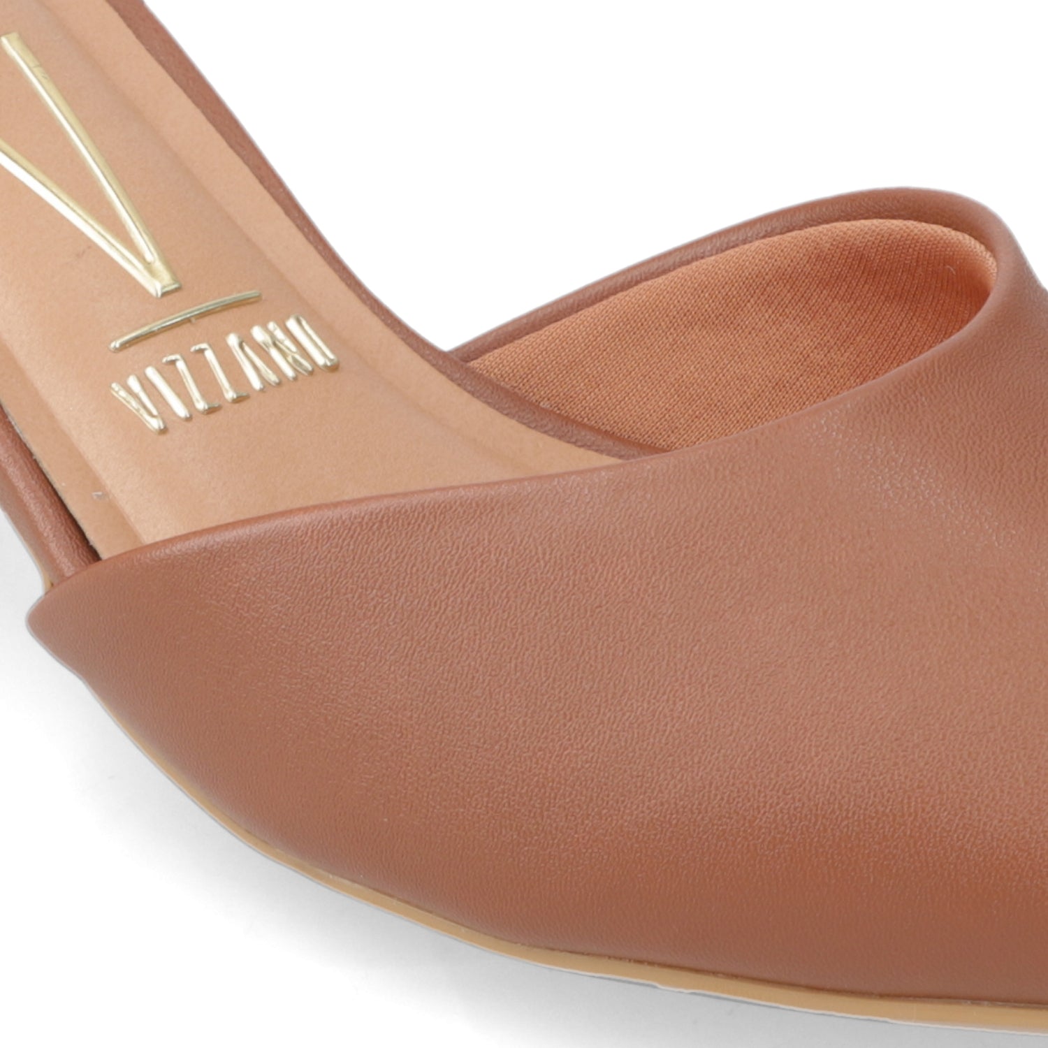 Zapato Taco Ancho Medio Café Vizzano Ecocuero 34 / Café