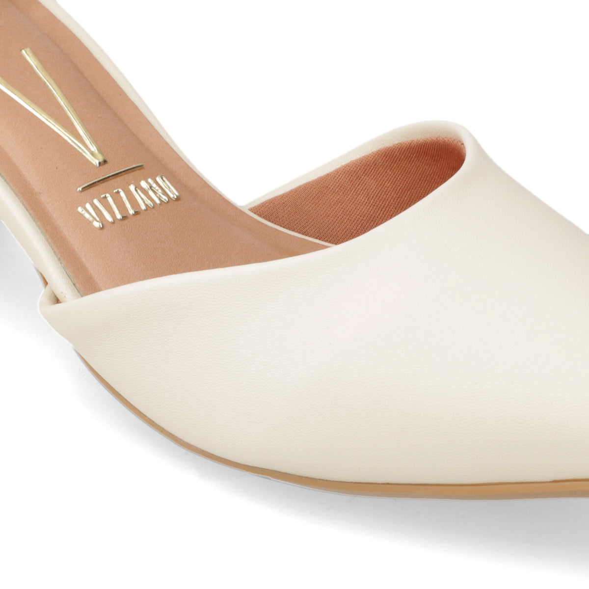 Zapato Taco Ancho Medio Crema Vizzano Ecocuero 34 / Crema