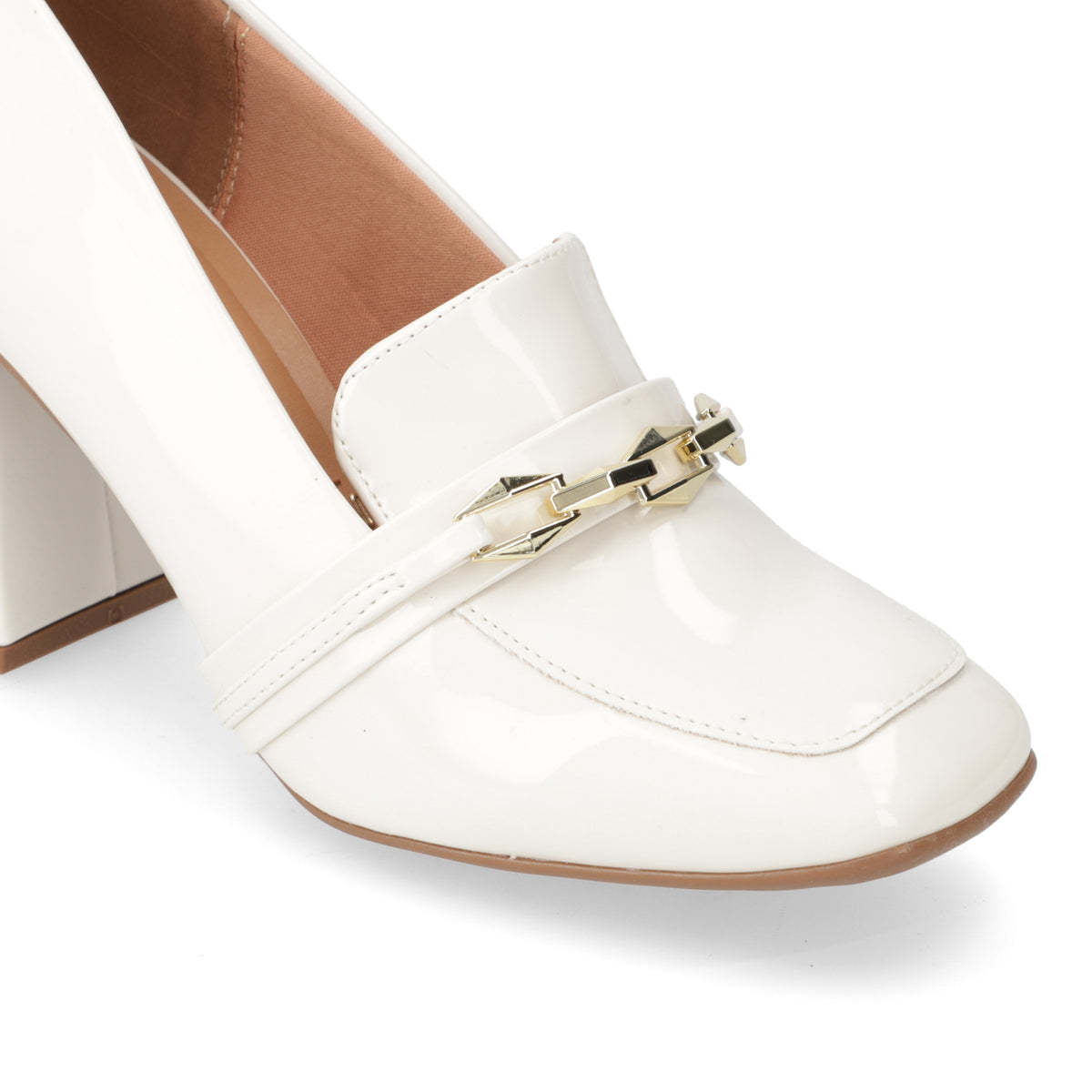 Zapato Taco Ancho Vizzano Efecto Charol Blanco