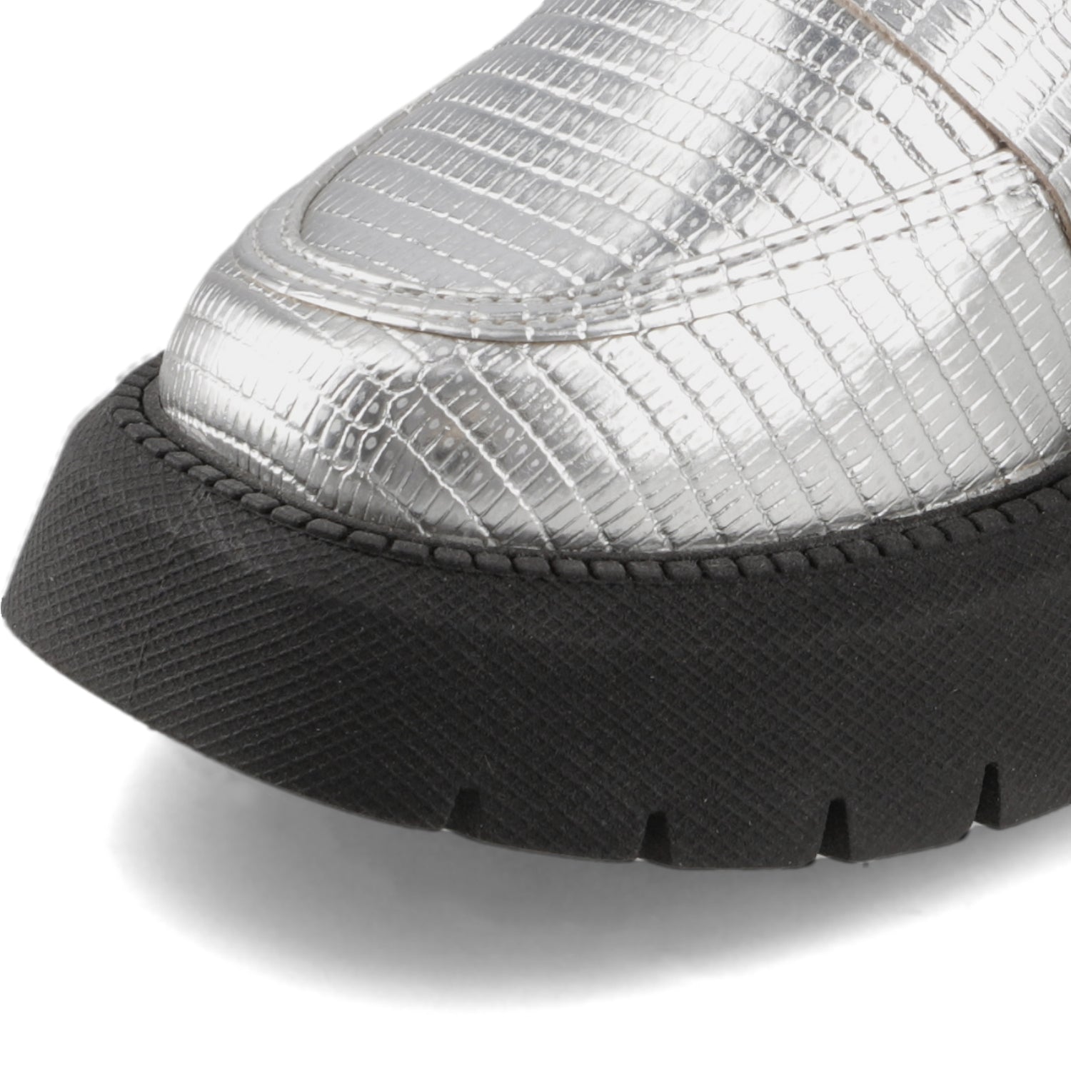 Mocasin Plateado Vizzano