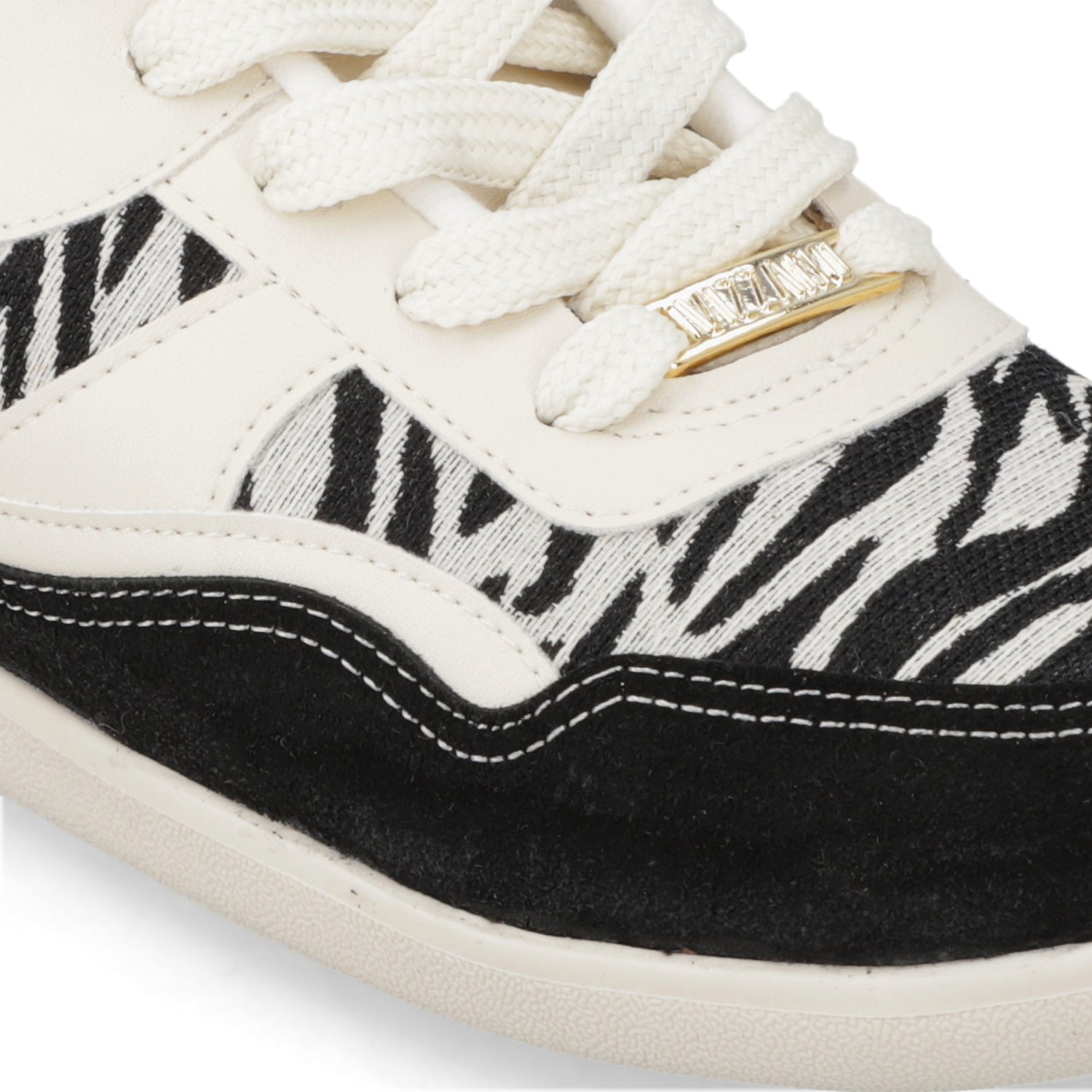 Zapatilla Blanca OFF Vizzano 35 / Blanco OFF