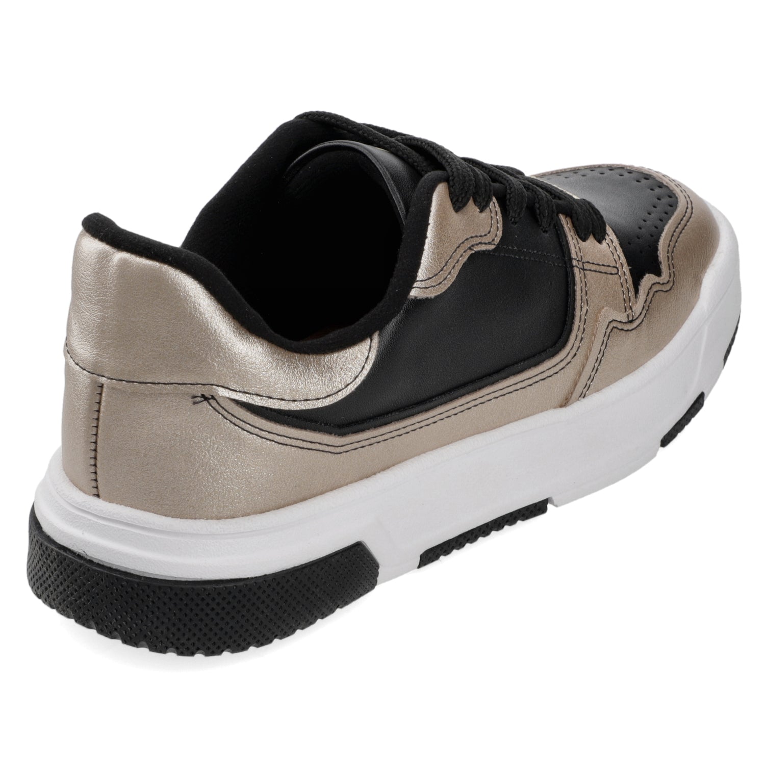 Zapatilla Casual Negro con detalles metalizado Vizzano