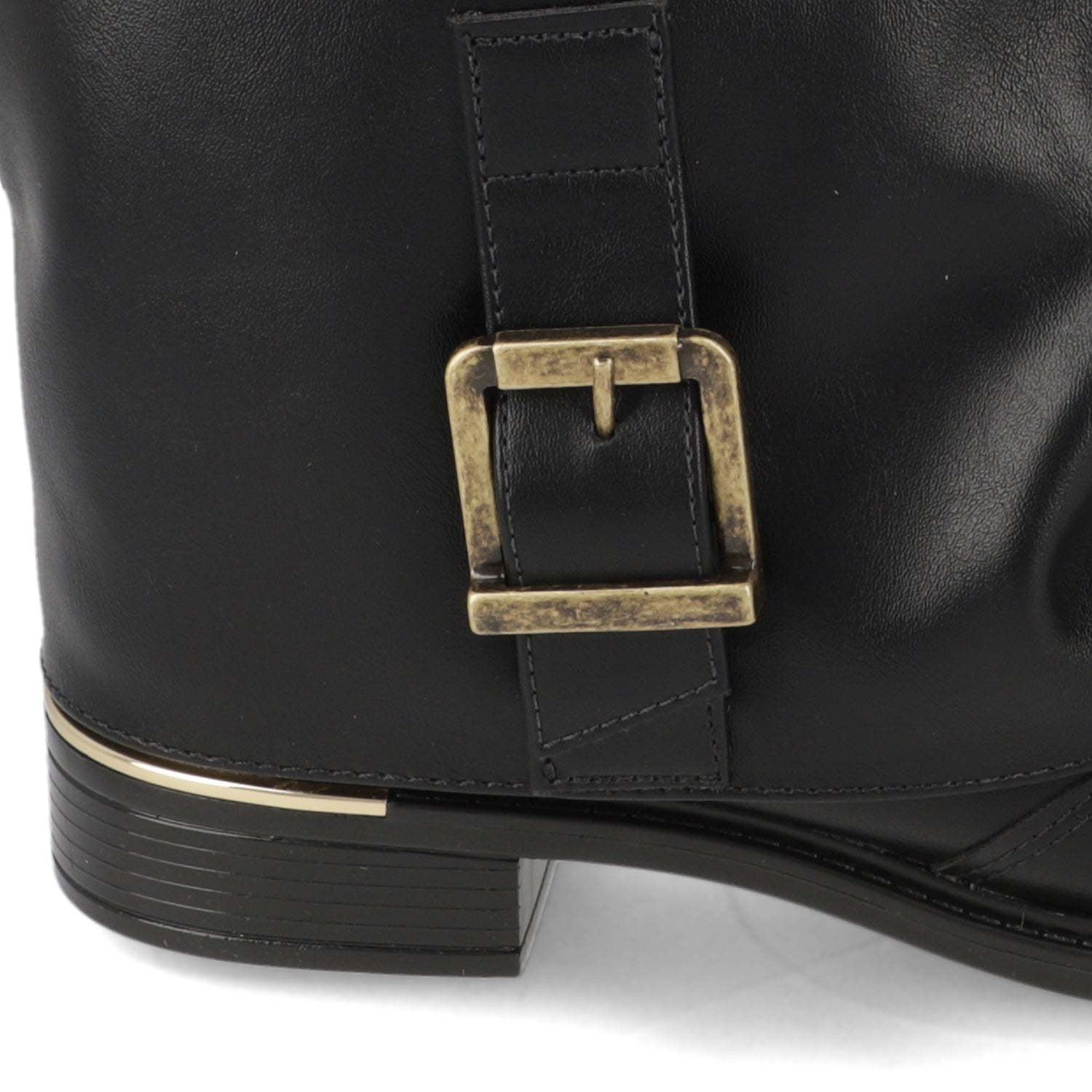 Botin Negro Vizzano 35 / Negro
