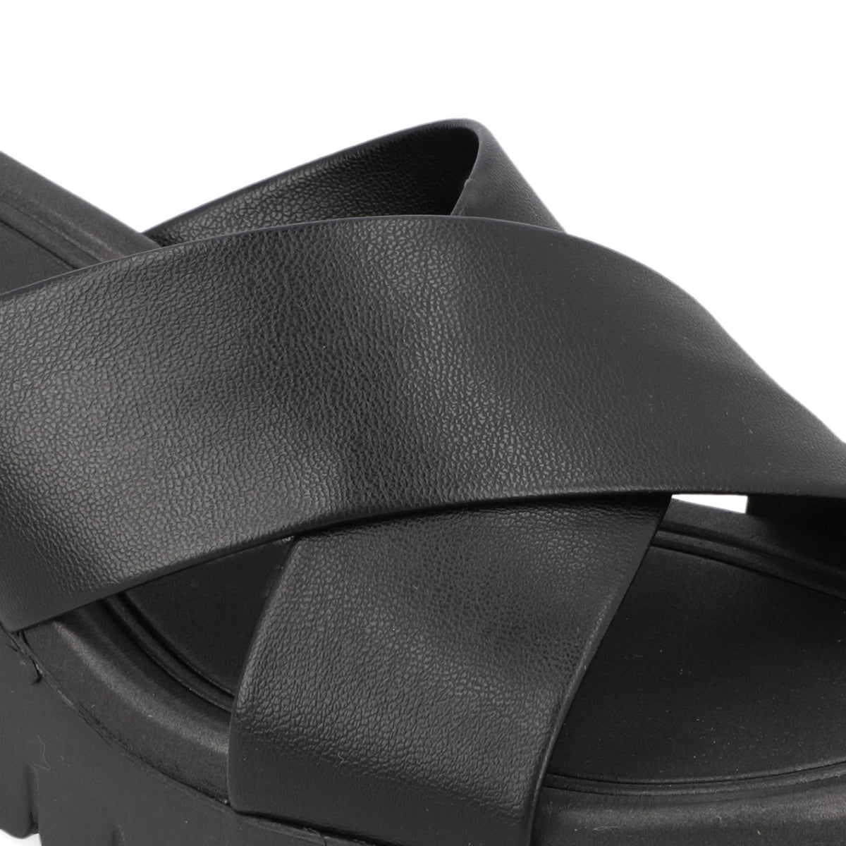 Sandalia Taco Cuña Negro Moleca Ecocuero 35 / Negro