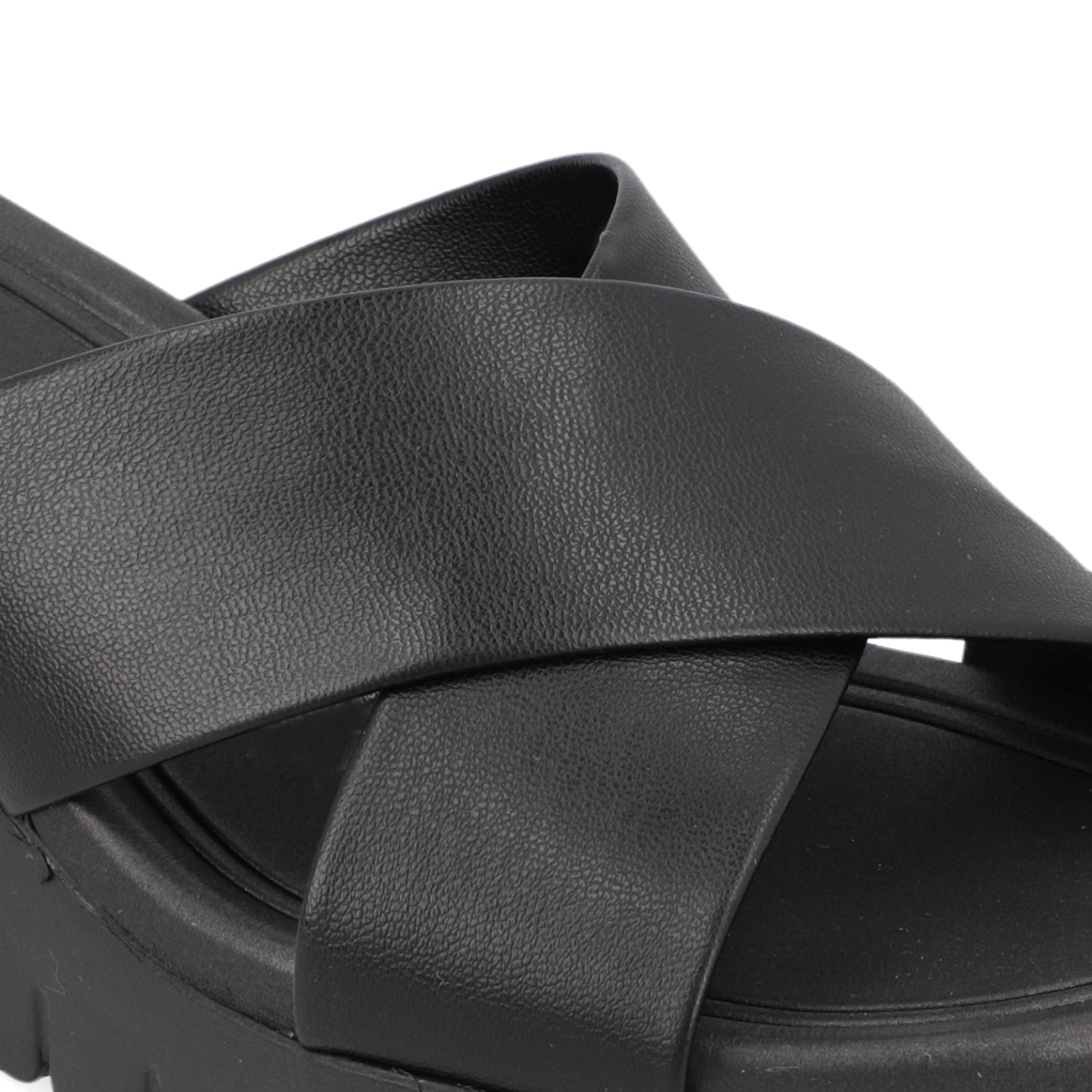 Sandalia Taco Cuña Negro Moleca Ecocuero 35 / Negro