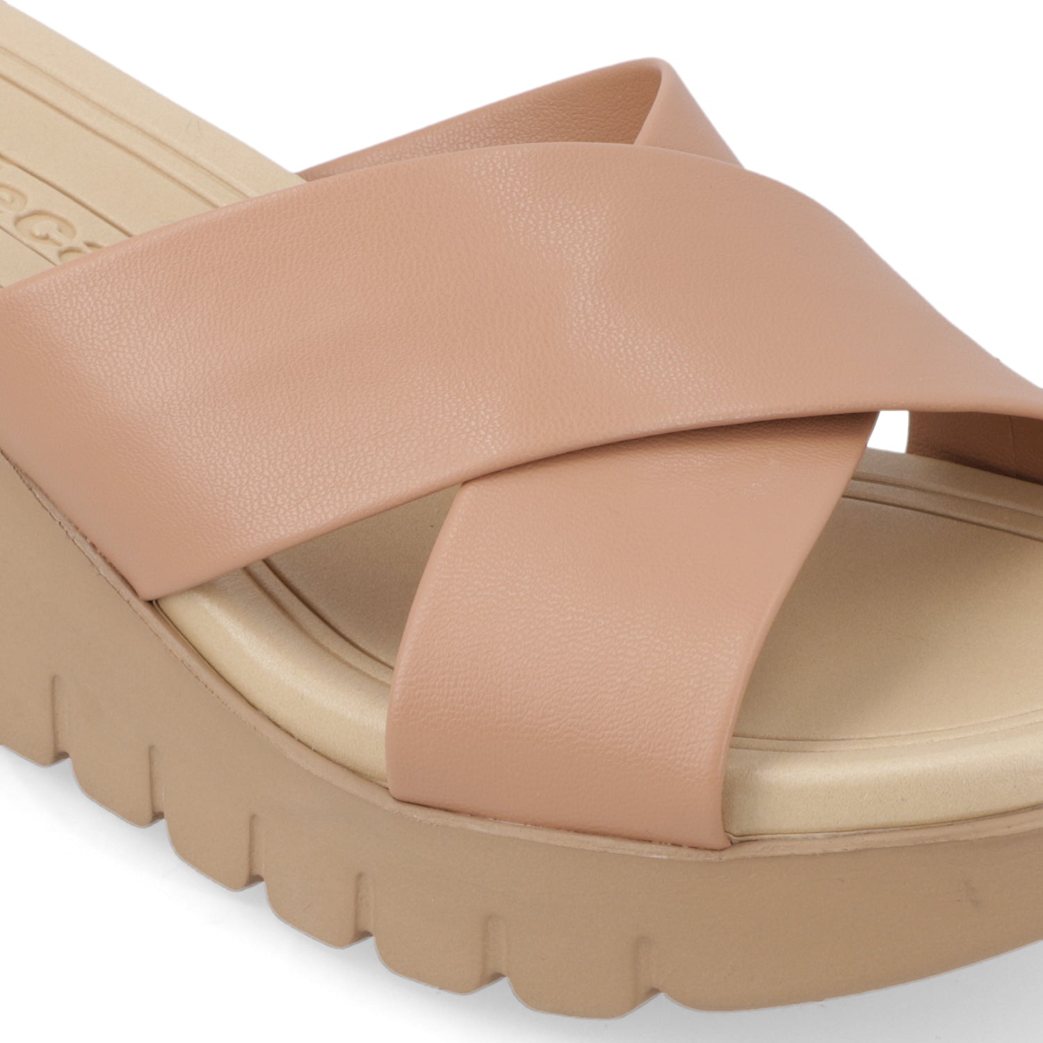 Sandalia Taco Cuña Nude Moleca Ecocuero 35 / Nude