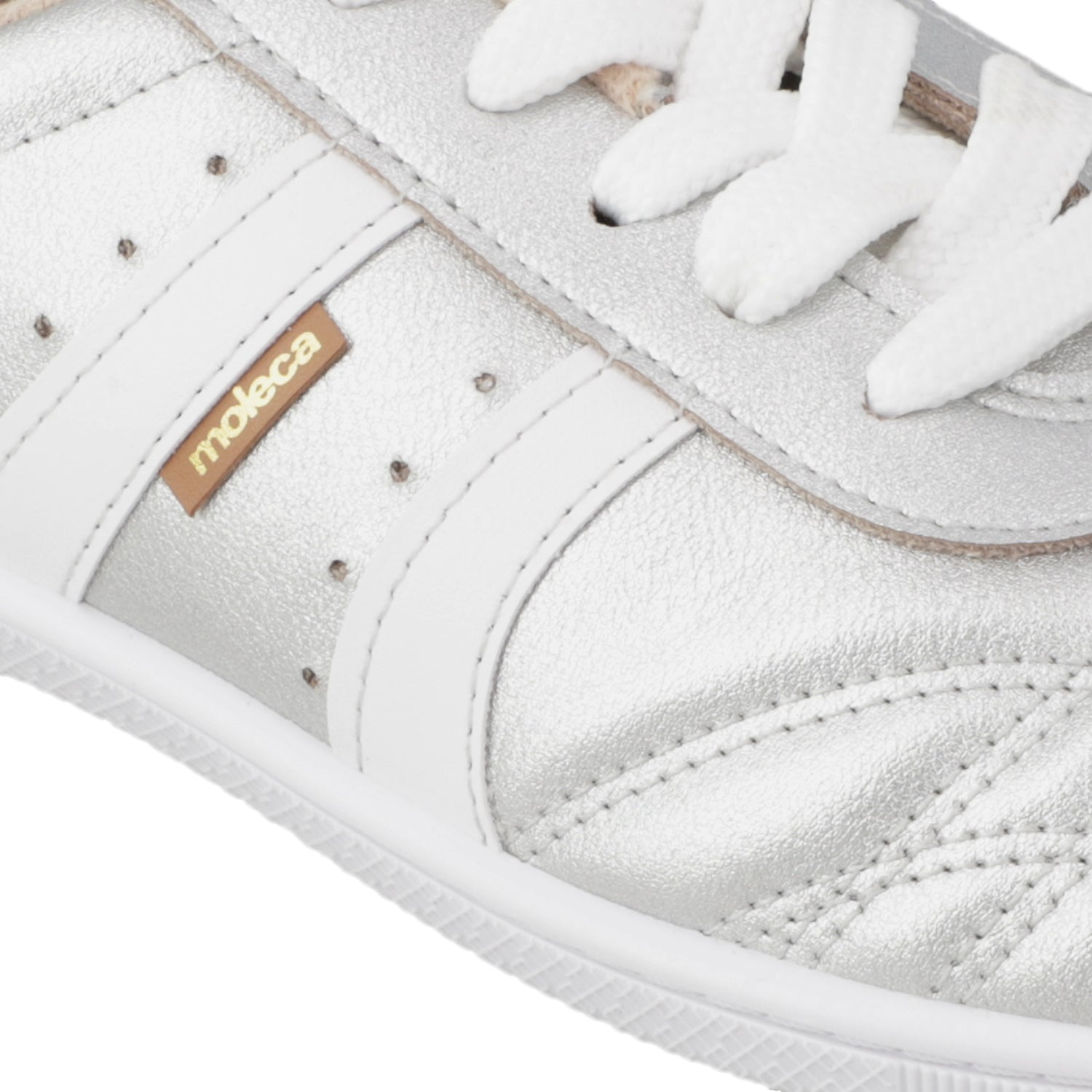 Zapatilla Urbana Plateado Moleca