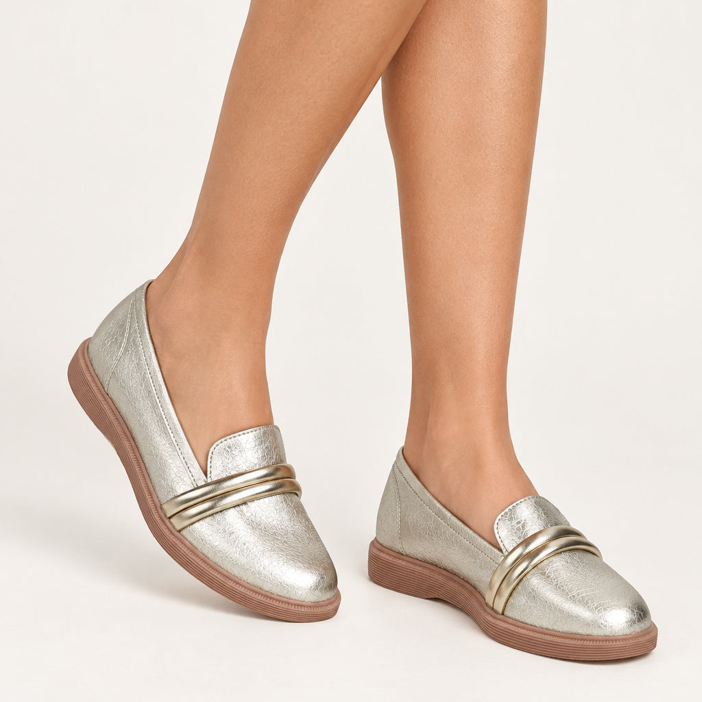 Mocasin Moleca Metalizados Dorado