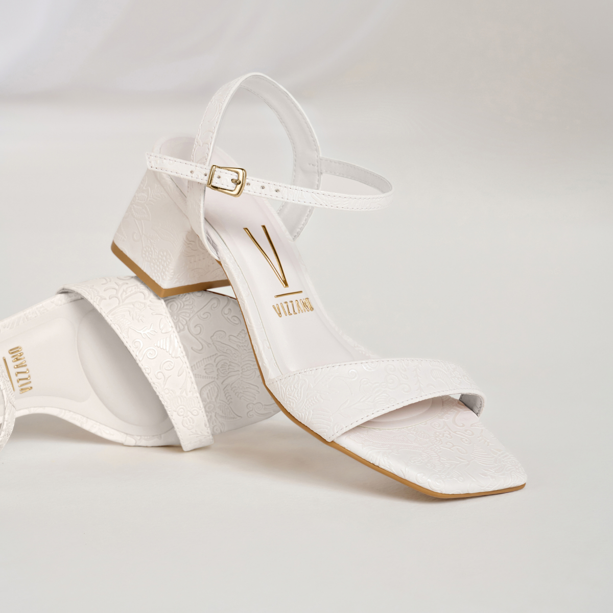 Sandalias de Novia Taco Ancho Bajo Blanco Vizzano