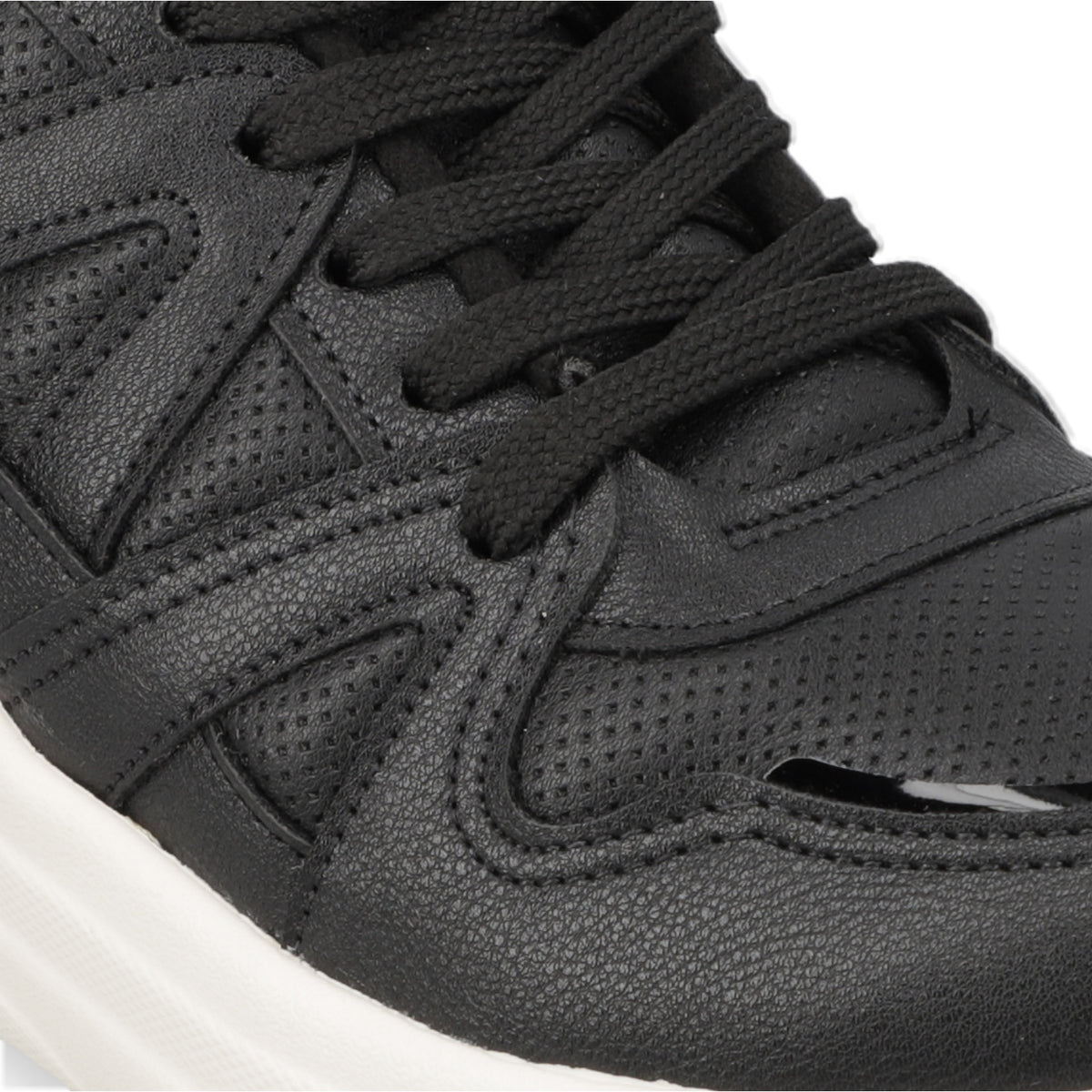 Zapatilla Negra Modare 35 / Negro
