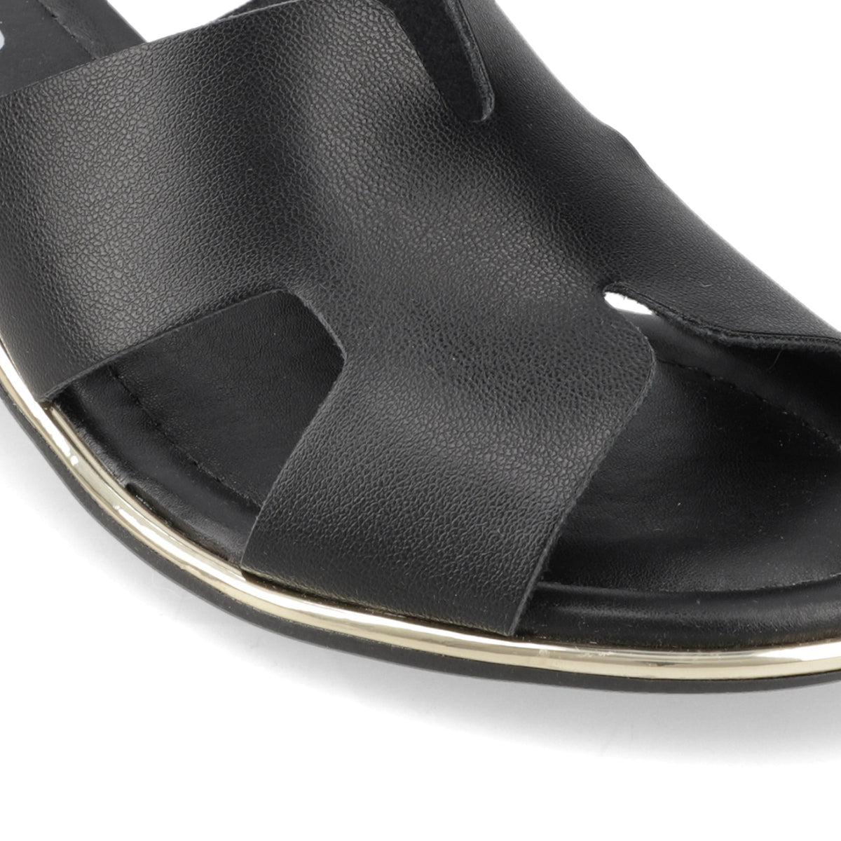 Sandalia Taco Ancho Medio Negro Beira Rio Ecocuero 35 / Negro