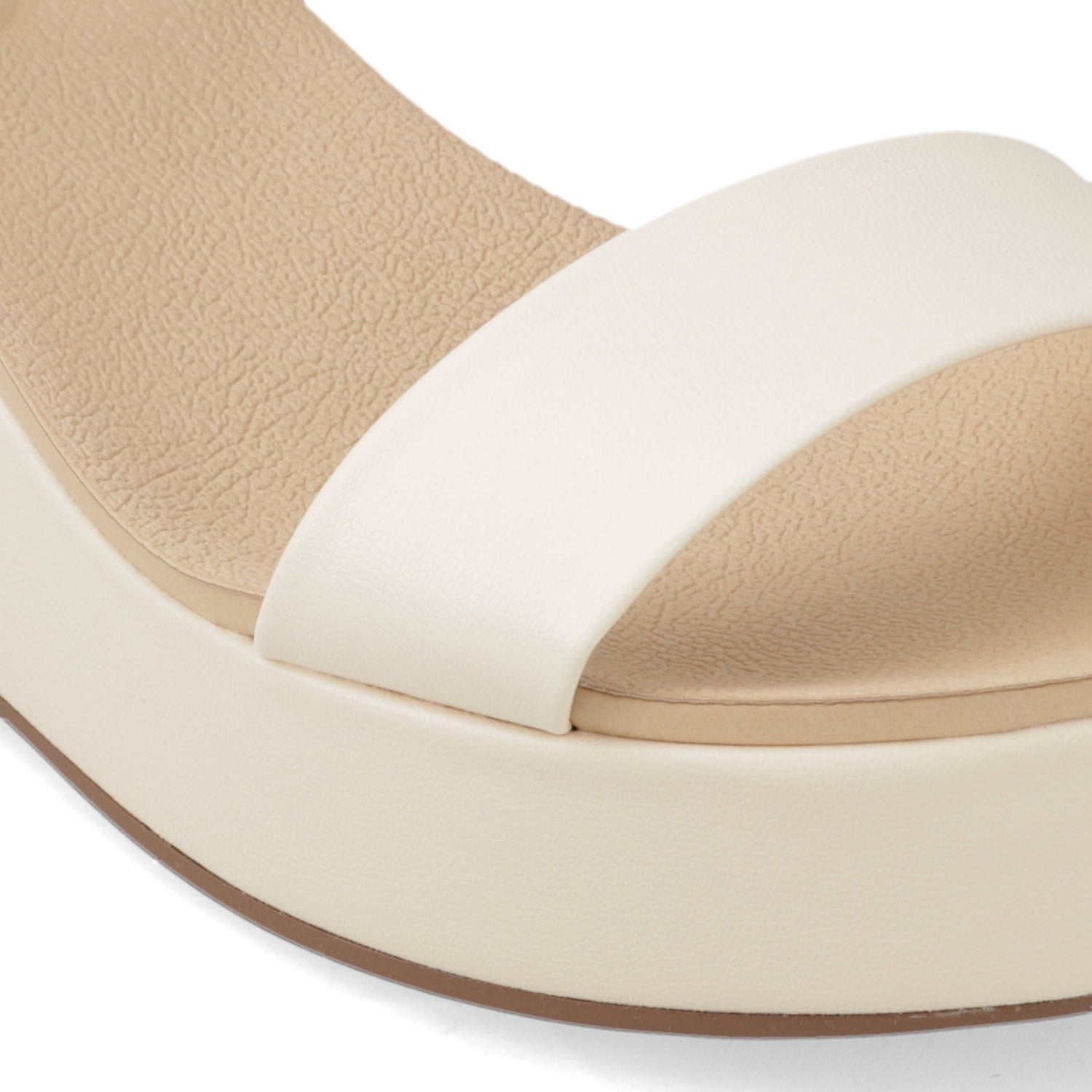 Sandalia Taco Cuña Crema Beira Rio Ecocuero 35 / Crema