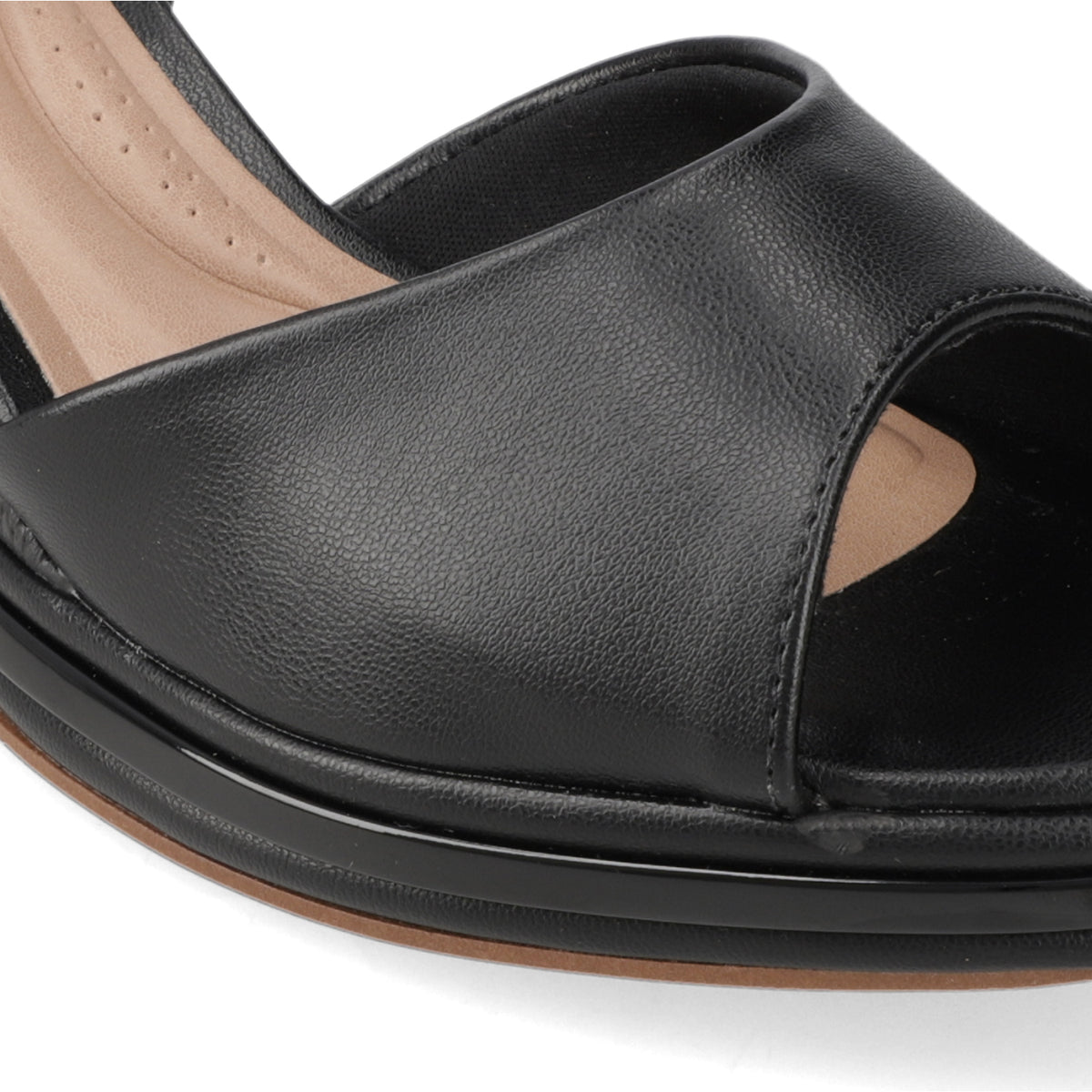 Sandalia Taco Cuña Medio Negro Beira Rio Ecocuero 35 / Negro