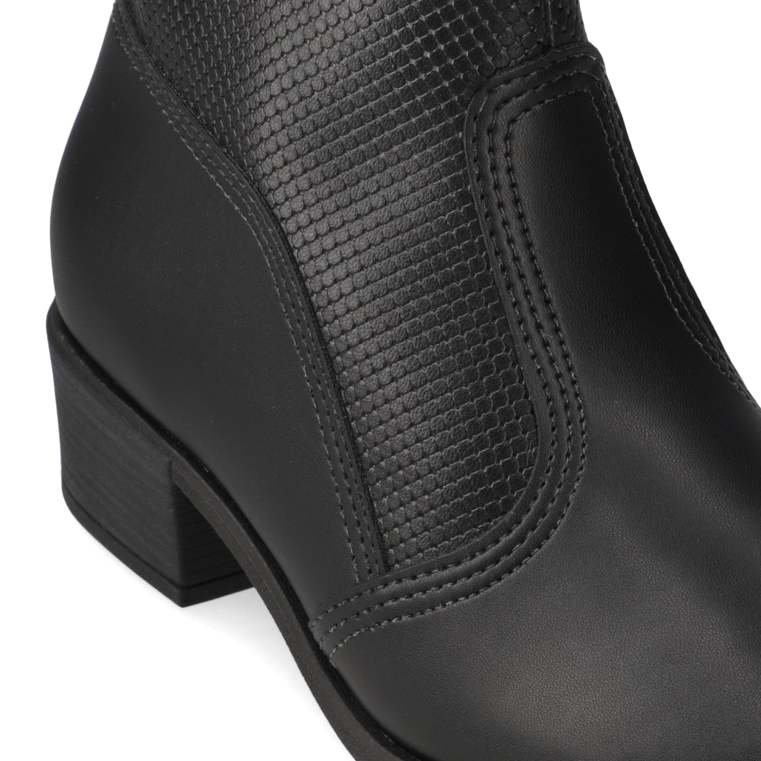 Botin Taco Ancho 3 cm Negro Beira Rio 35 / Negro