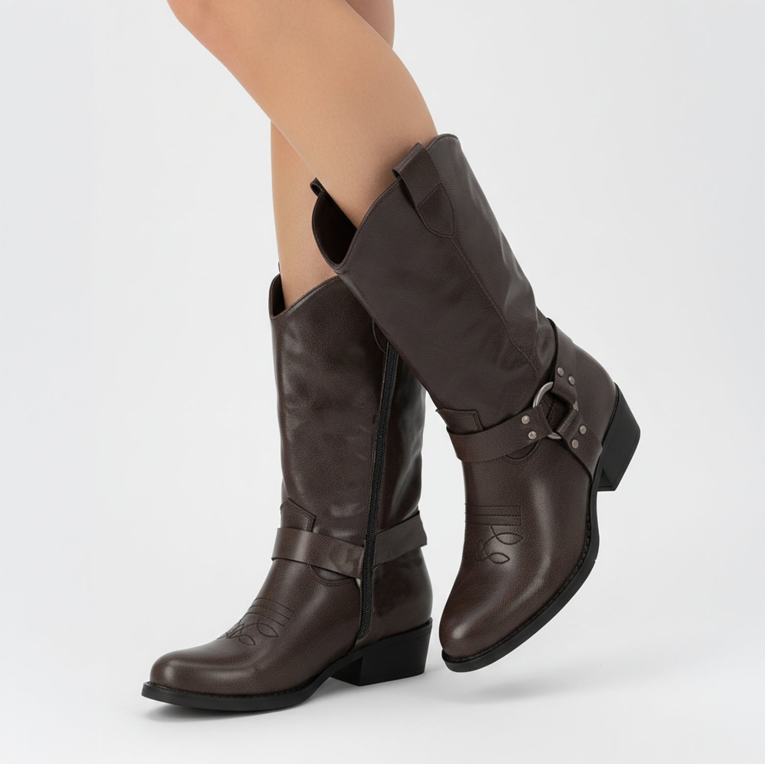 Bota Café Estilo Cowboy con Hebilla 35 / Chocolate