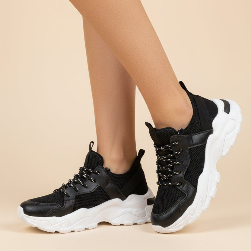 Zapatilla Negra BKR